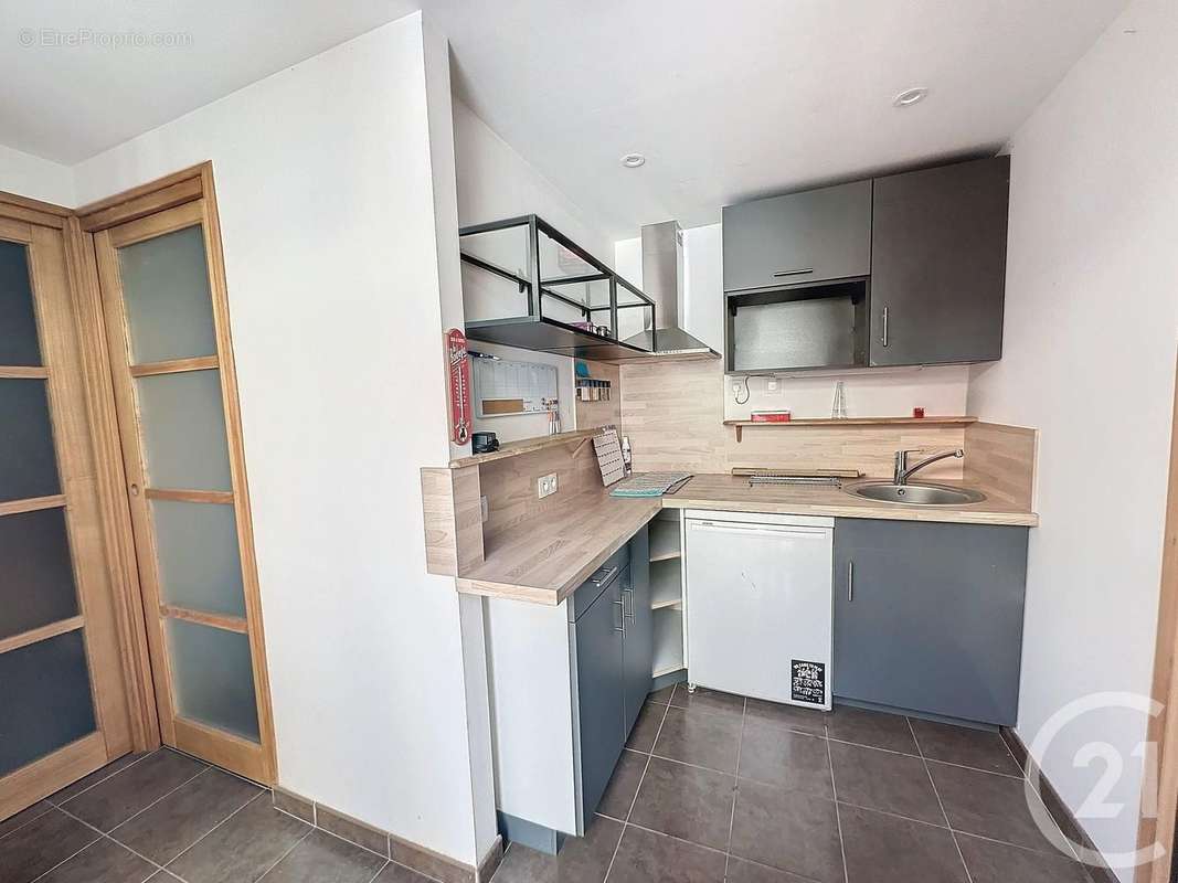 Maison a vendre  - 3 pièce(s) - 62.93 m2 - Surfyn