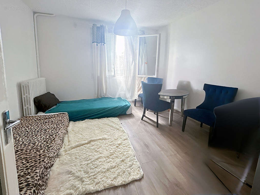 Appartement à VITRY-SUR-SEINE