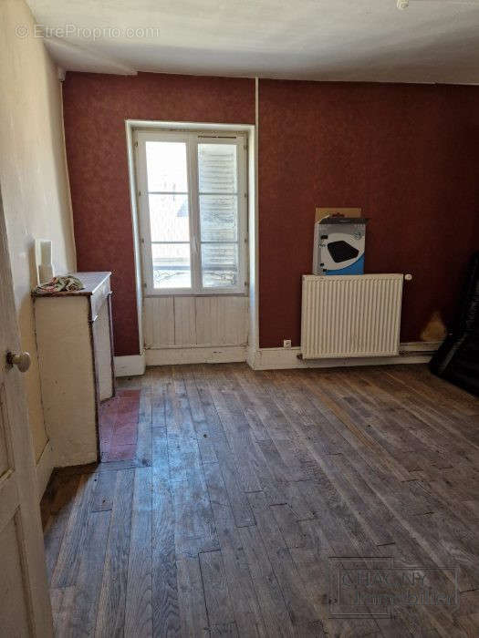 Appartement à CHAGNY
