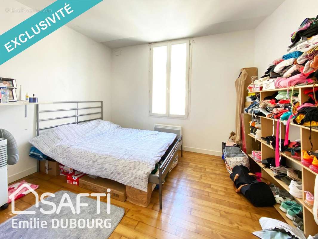 Photo 4 - Appartement à SAINT-MEDARD-DE-GUIZIERES
