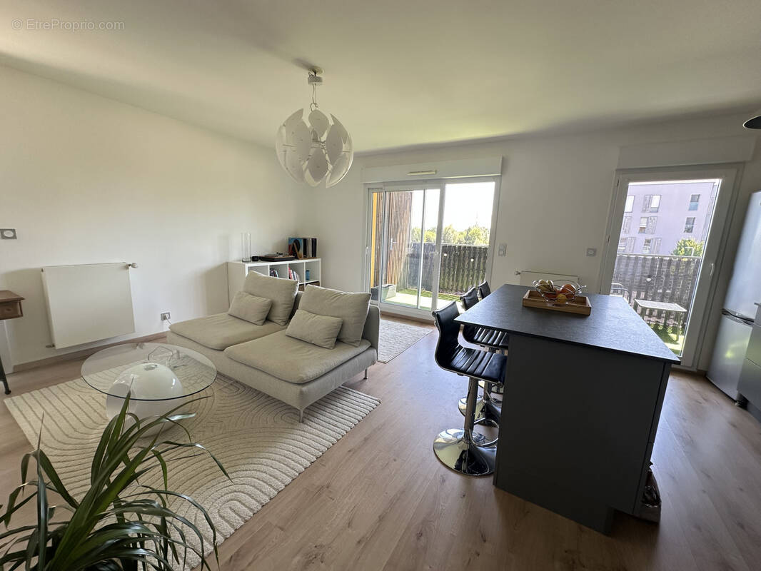 Appartement à CHARTRES-DE-BRETAGNE