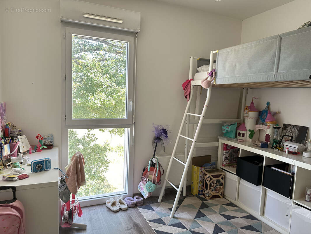 Appartement à CHARTRES-DE-BRETAGNE