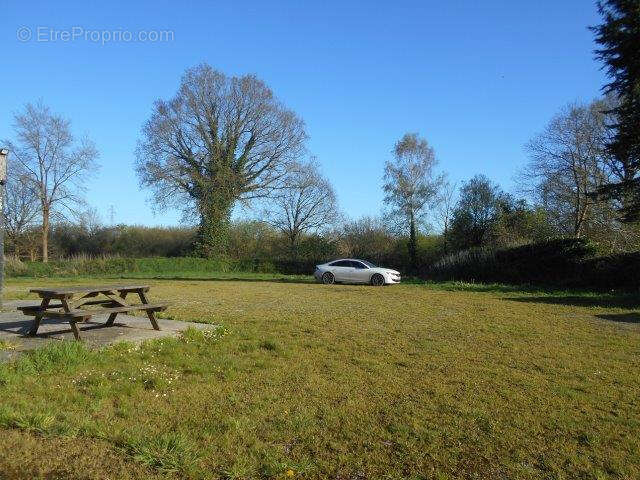 Maison à PLOUNEVEZ-QUINTIN