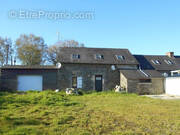 Maison à PLOUNEVEZ-QUINTIN