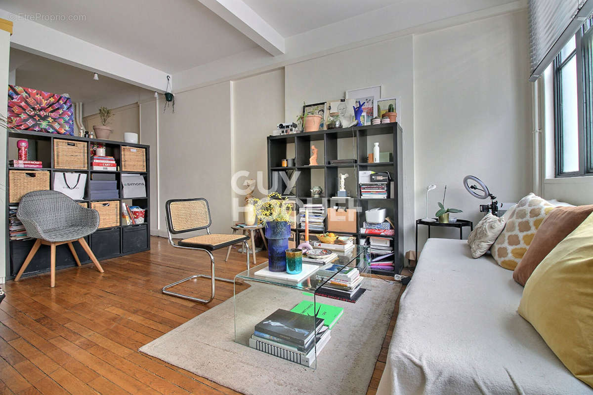 Appartement a louer paris-9e-arrondissement - 1 pièce(s) - 36 m2 - Surfyn