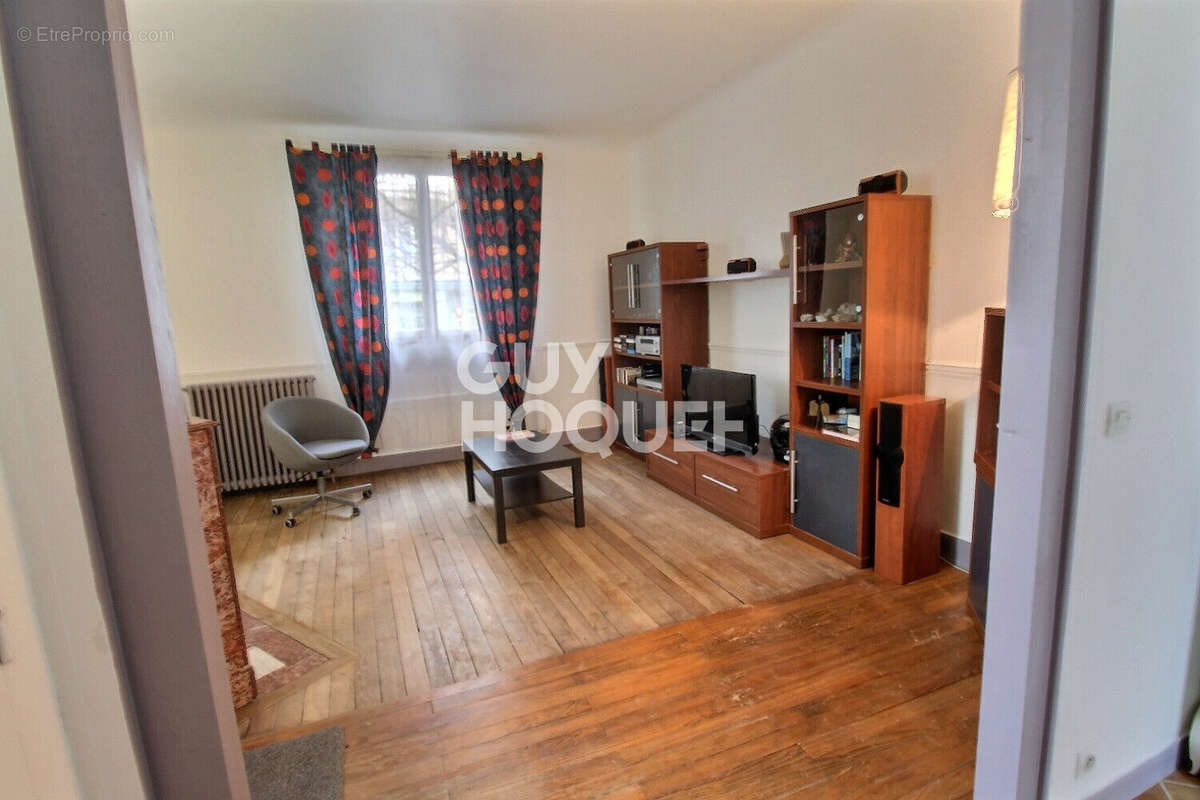 Maison a vendre  - 5 pièce(s) - 112 m2 - Surfyn