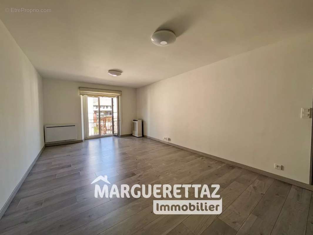 Appartement à CLUSES