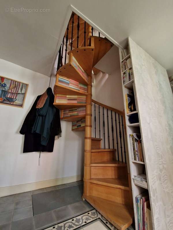 Maison a louer paris-19e-arrondissement - 3 pièce(s) - 60 m2 - Surfyn