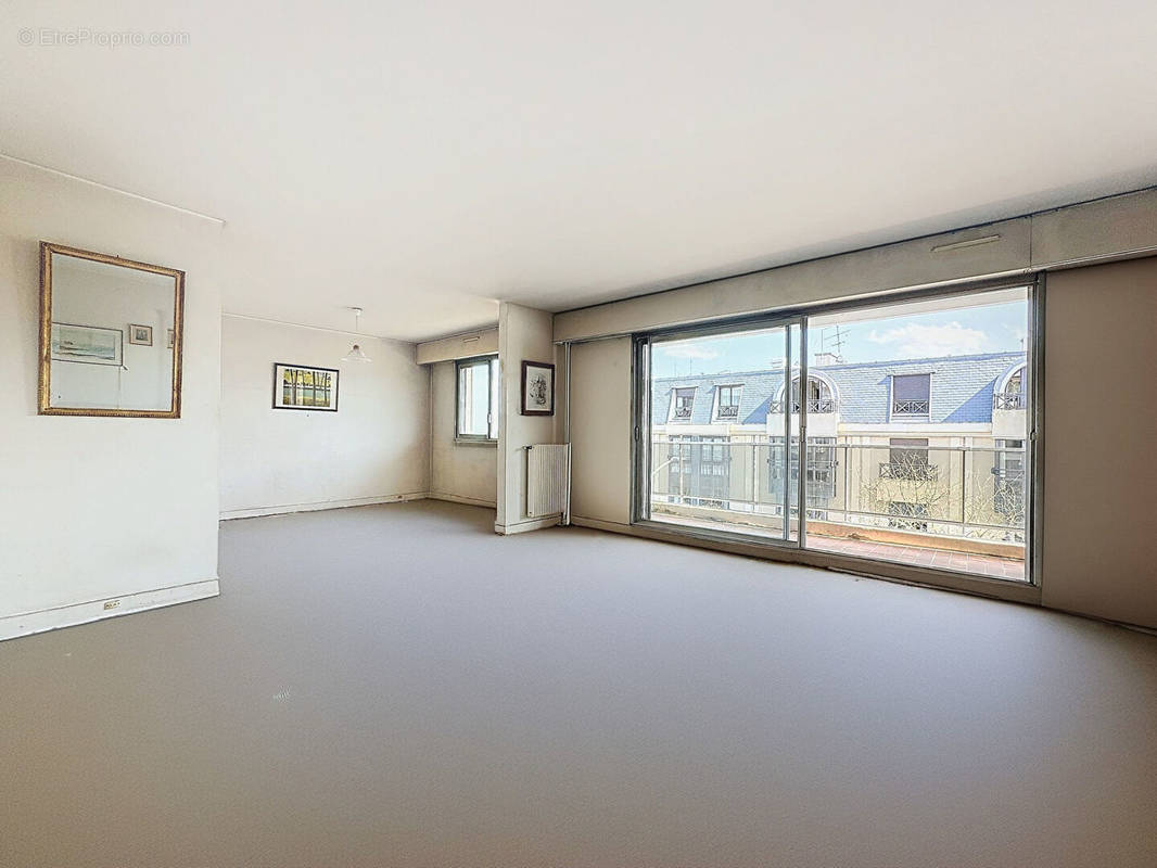 Appartement 4 pièce(s) 89 m²à vendre Garches