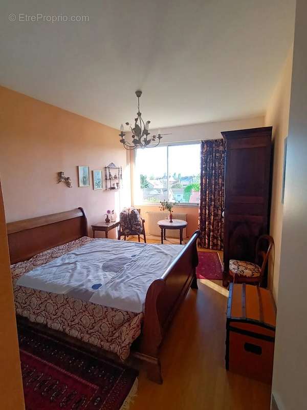 Appartement à MONTCEAU-LES-MINES