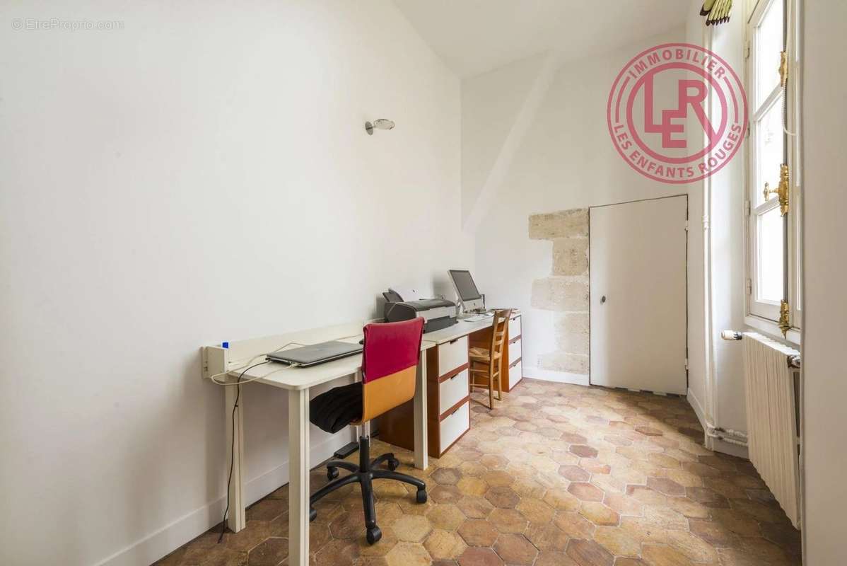 Appartement a louer paris-5e-arrondissement - 4 pièce(s) - 98 m2 - Surfyn