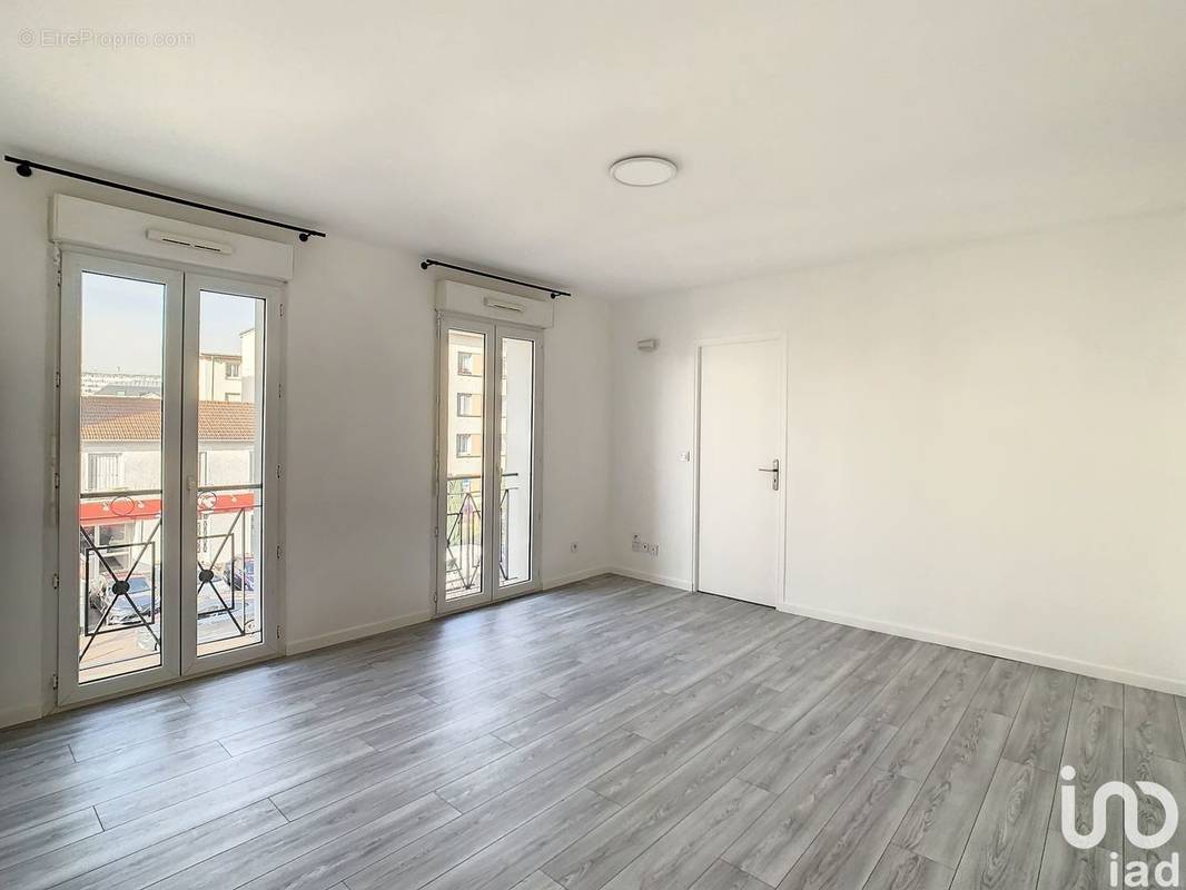Appartement 4 pièce(s) 77 m²à vendre Antony