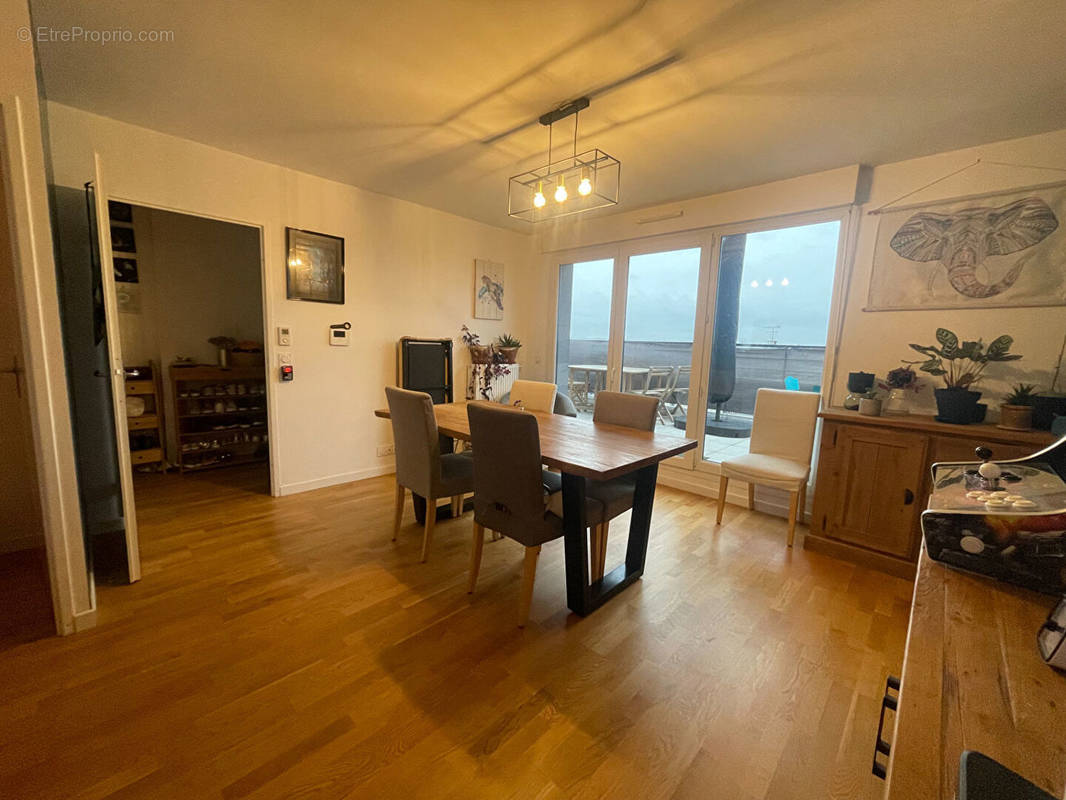 Appartement 4 pièce(s) 67 m²à vendre Bezons
