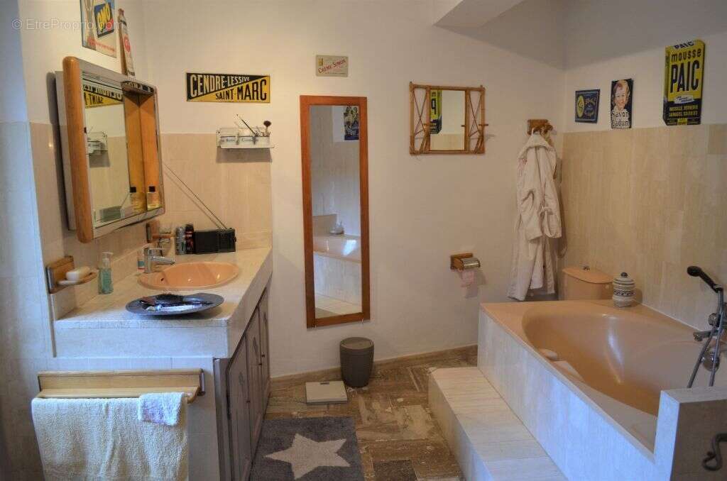 Maison à JONQUIERES