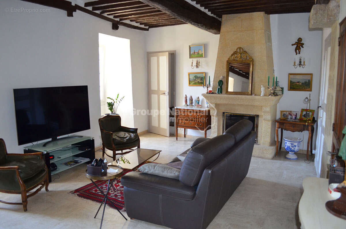 Maison à JONQUIERES