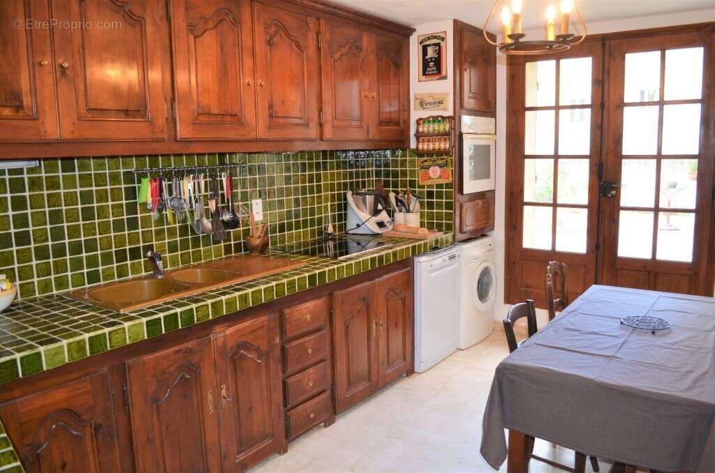 Maison à JONQUIERES