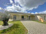 Maison à SAVIGNAC-DE-L&#039;ISLE