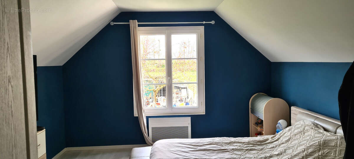 Maison à FEUQUIERES-EN-VIMEU