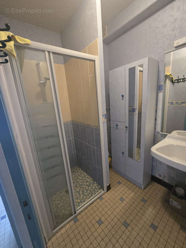 Maison à DUN-SUR-AURON