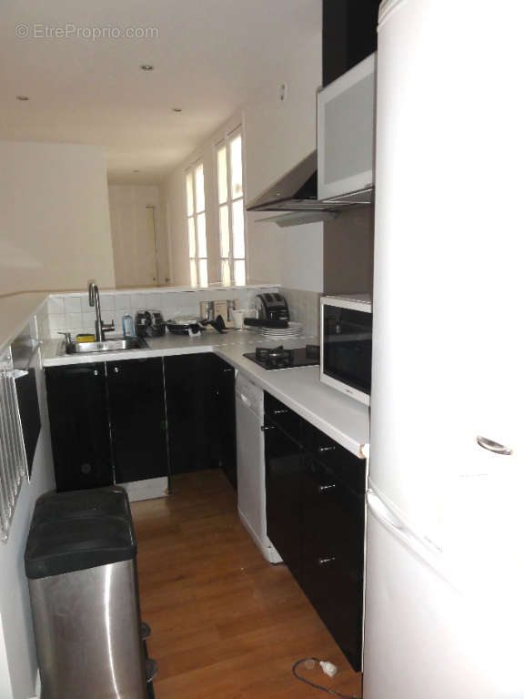 Appartement a louer paris-15e-arrondissement - 2 pièce(s) - 50 m2 - Surfyn