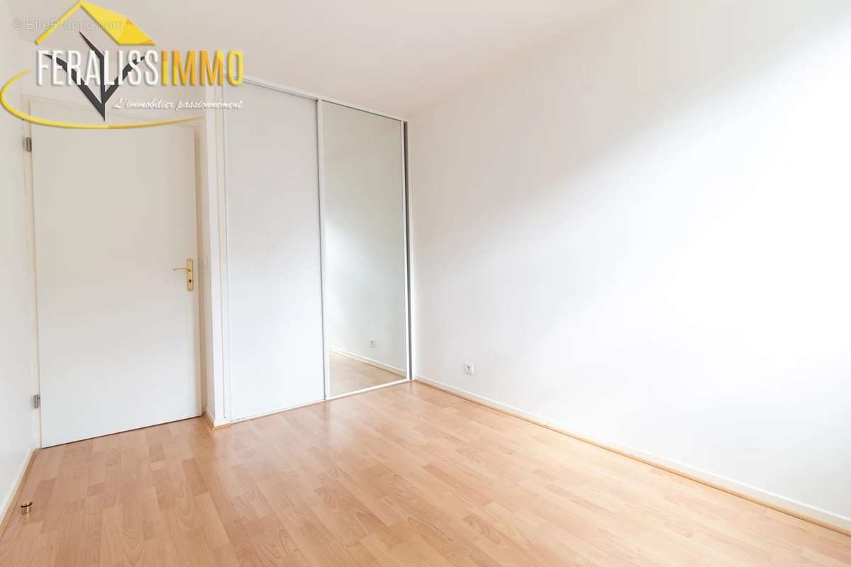 Appartement a louer vaureal - 3 pièce(s) - 59 m2 - Surfyn