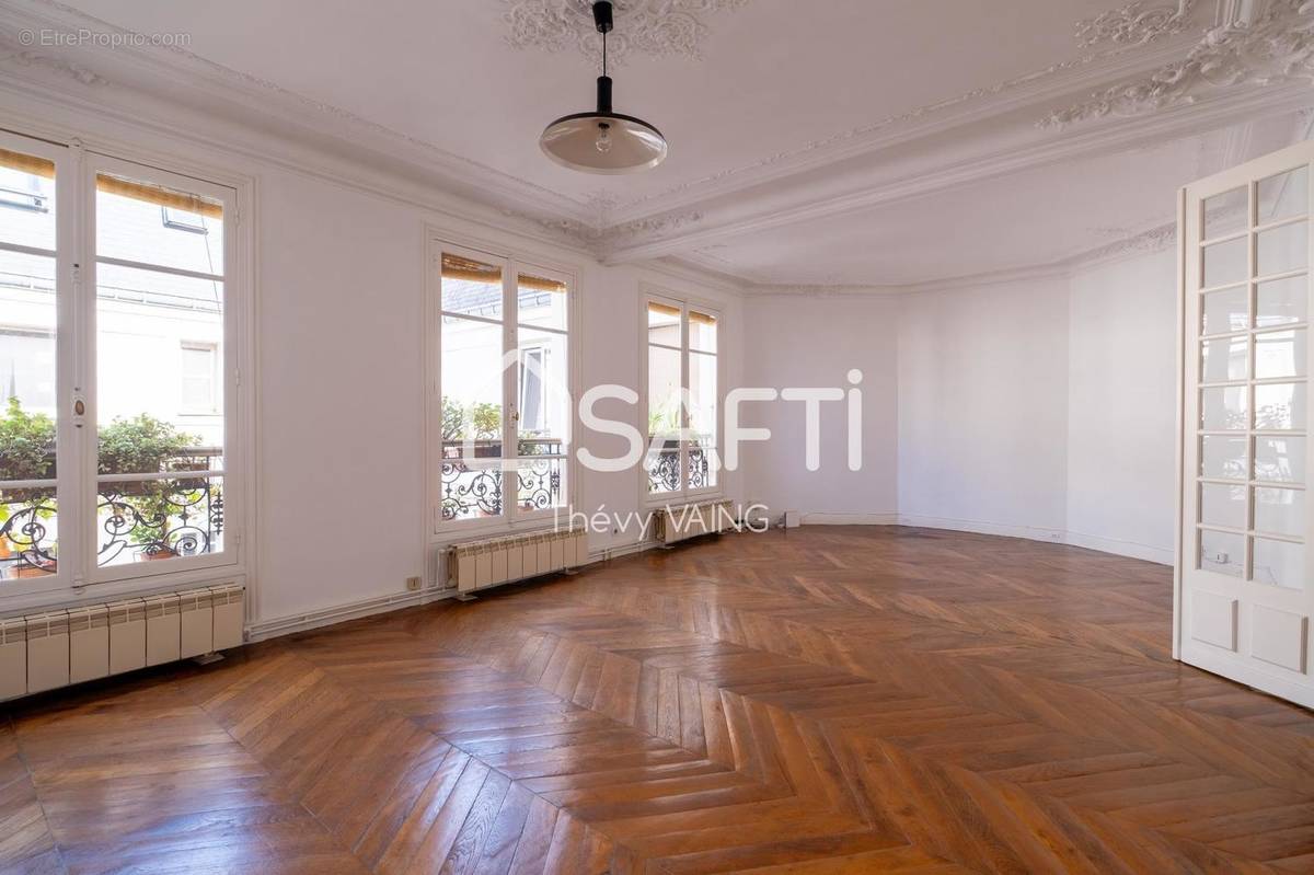 Photo 1 - Appartement à PARIS-10E