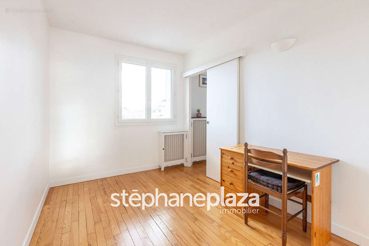 Appartement a louer montrouge - 3 pièce(s) - 63 m2 - Surfyn
