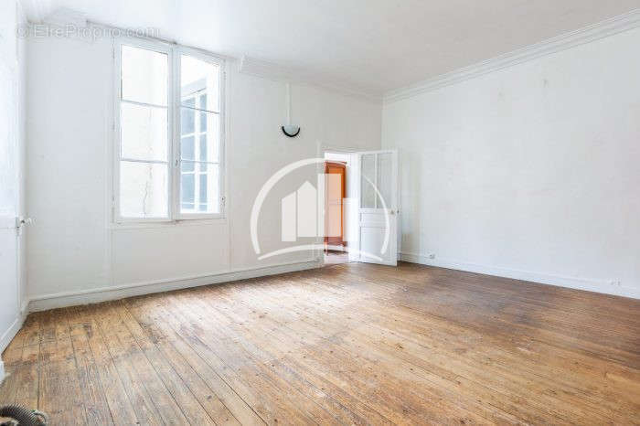 Appartement a louer paris-2e-arrondissement - 2 pièce(s) - 51 m2 - Surfyn