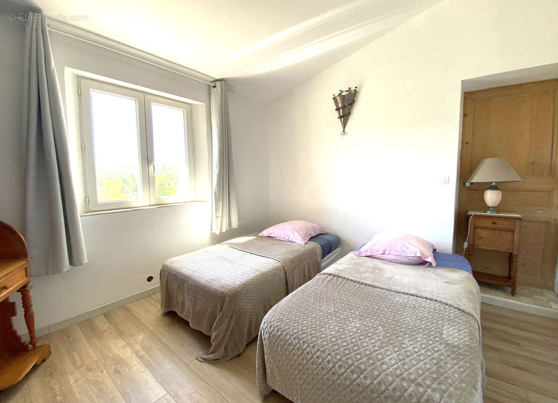 Maison à VAISON-LA-ROMAINE