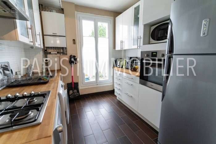Appartement a vendre  - 3 pièce(s) - 87 m2 - Surfyn