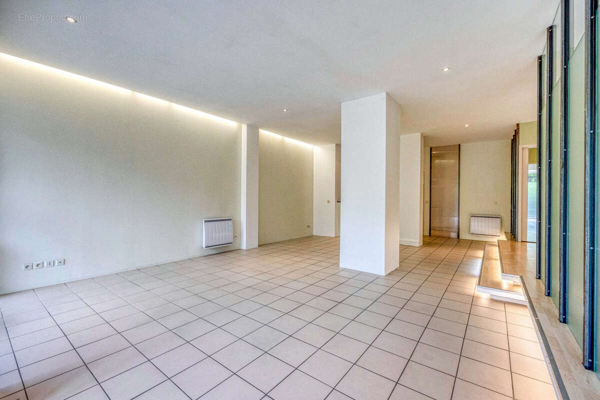 Appartement à SAINT-EGREVE