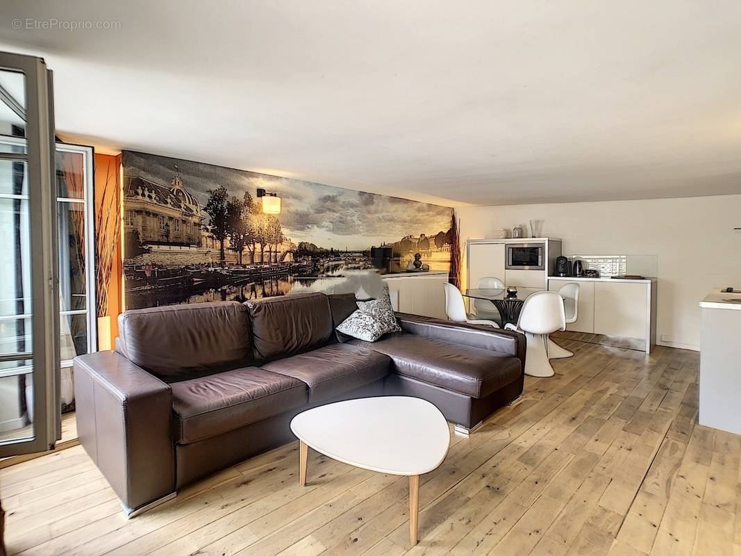 Appartement a louer paris-2e-arrondissement - 2 pièce(s) - 51 m2 - Surfyn