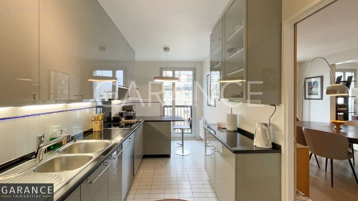 Appartement a louer paris-12e-arrondissement - 4 pièce(s) - 101 m2 - Surfyn
