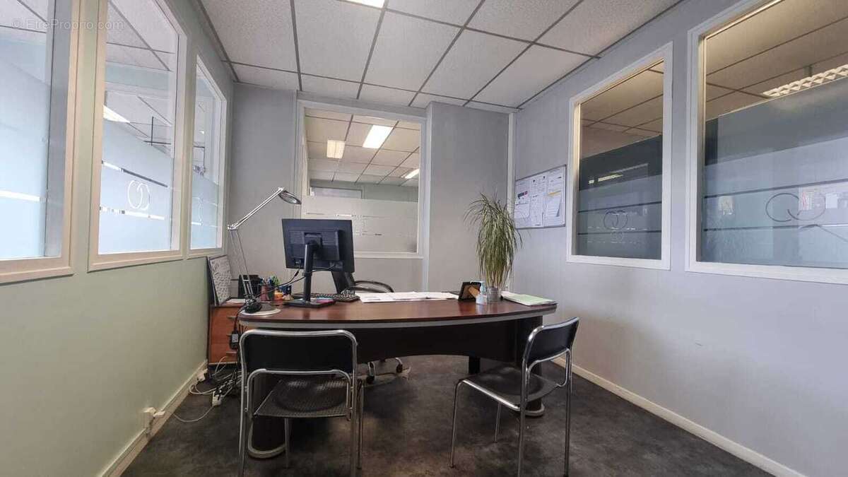 Commerce à CHARLEVILLE-MEZIERES