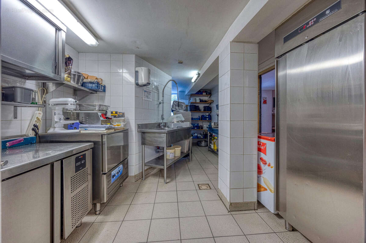 Commerce à SAINT-MARTIN-D&#039;HERES