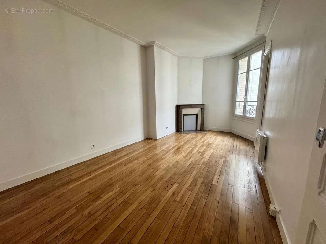 Appartement a louer paris-14e-arrondissement - 2 pièce(s) - 36 m2 - Surfyn