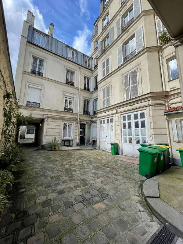 Appartement a louer paris-19e-arrondissement - 4 pièce(s) - 82 m2 - Surfyn
