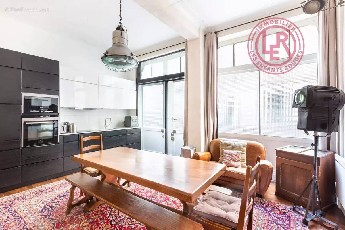 Appartement 5 pièce(s) 120 m²à vendre Paris-3e-arrondissement