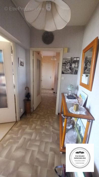 hall d entrée  - Appartement à ROMANS-SUR-ISERE