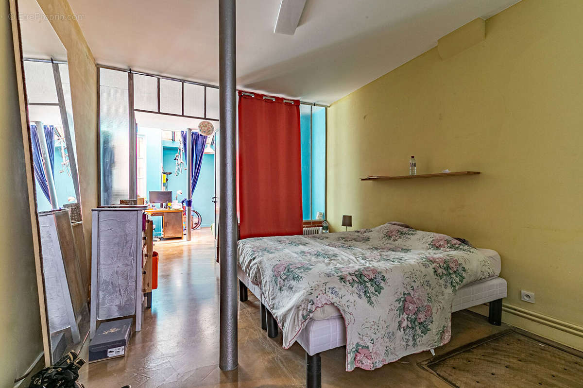 Appartement a vendre  - 3 pièce(s) - 106 m2 - Surfyn