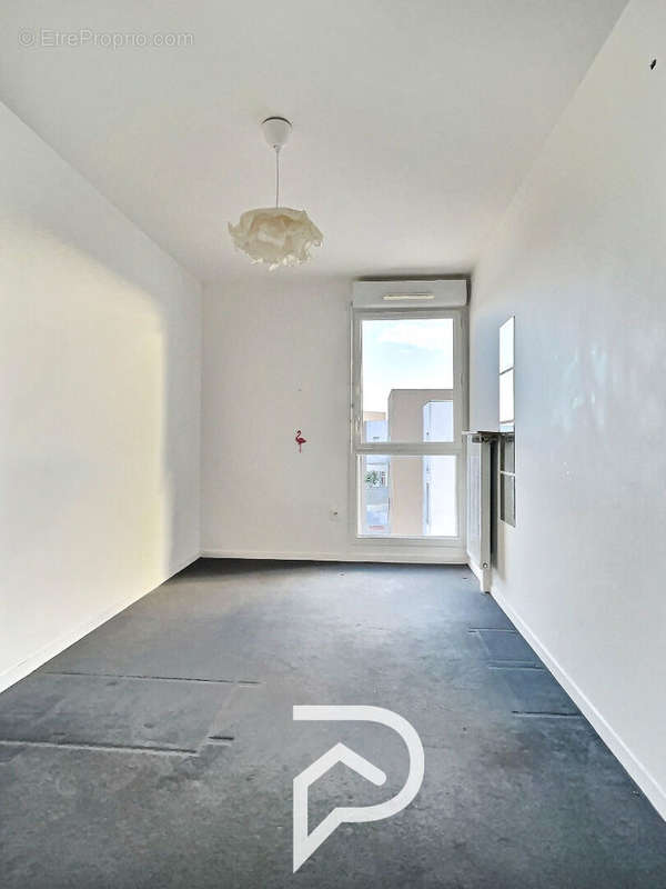 Appartement a louer bagneux - 4 pièce(s) - 85 m2 - Surfyn