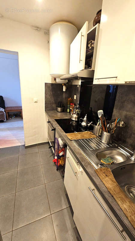 Appartement a vendre  - 2 pièce(s) - 29 m2 - Surfyn