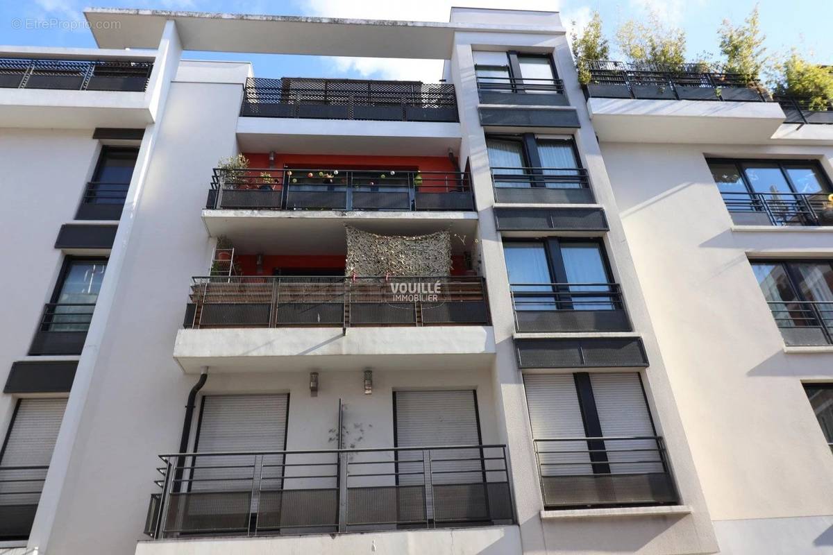 Appartement 2 pièce(s) 44 m²à vendre Paris-20e-arrondissement
