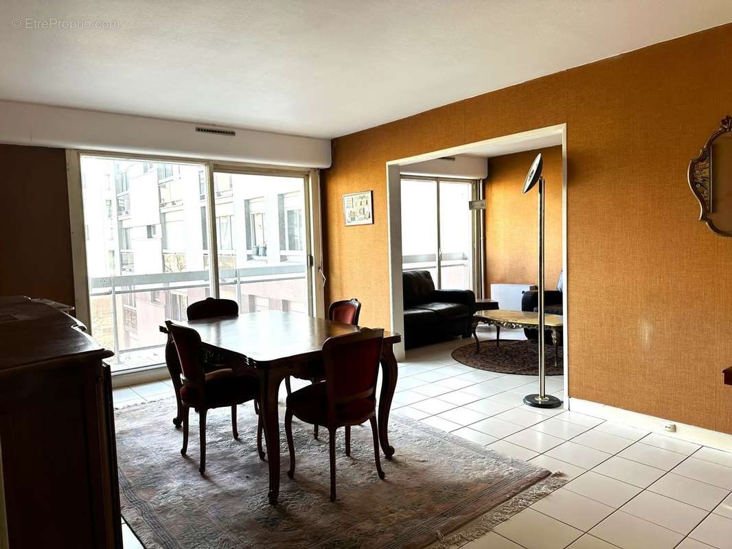 Appartement a vendre  - 4 pièce(s) - 90 m2 - Surfyn