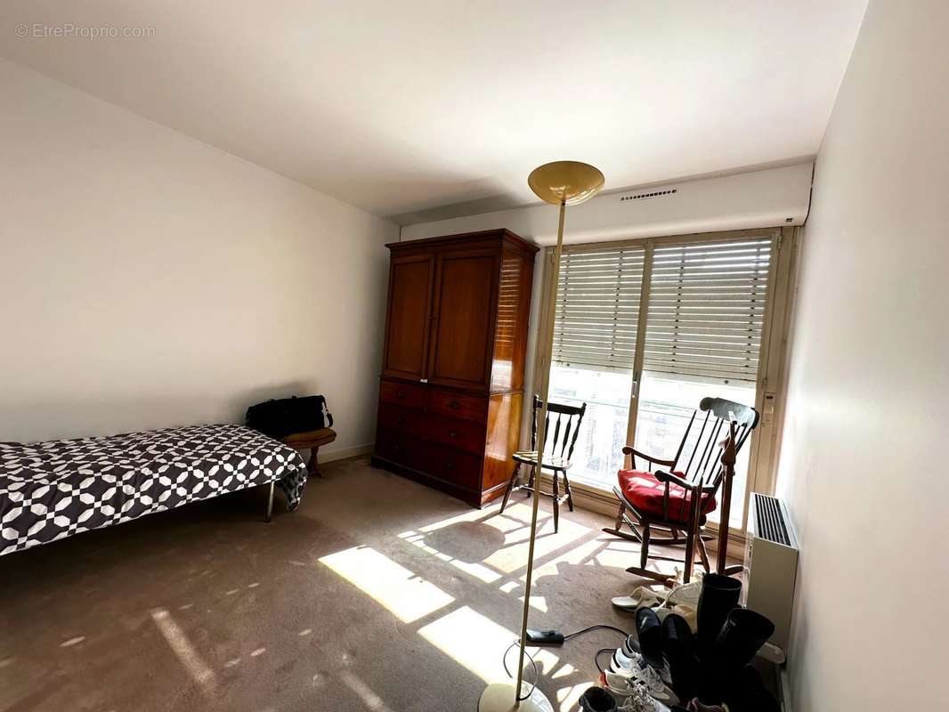 Appartement a louer paris-14e-arrondissement - 4 pièce(s) - 90 m2 - Surfyn