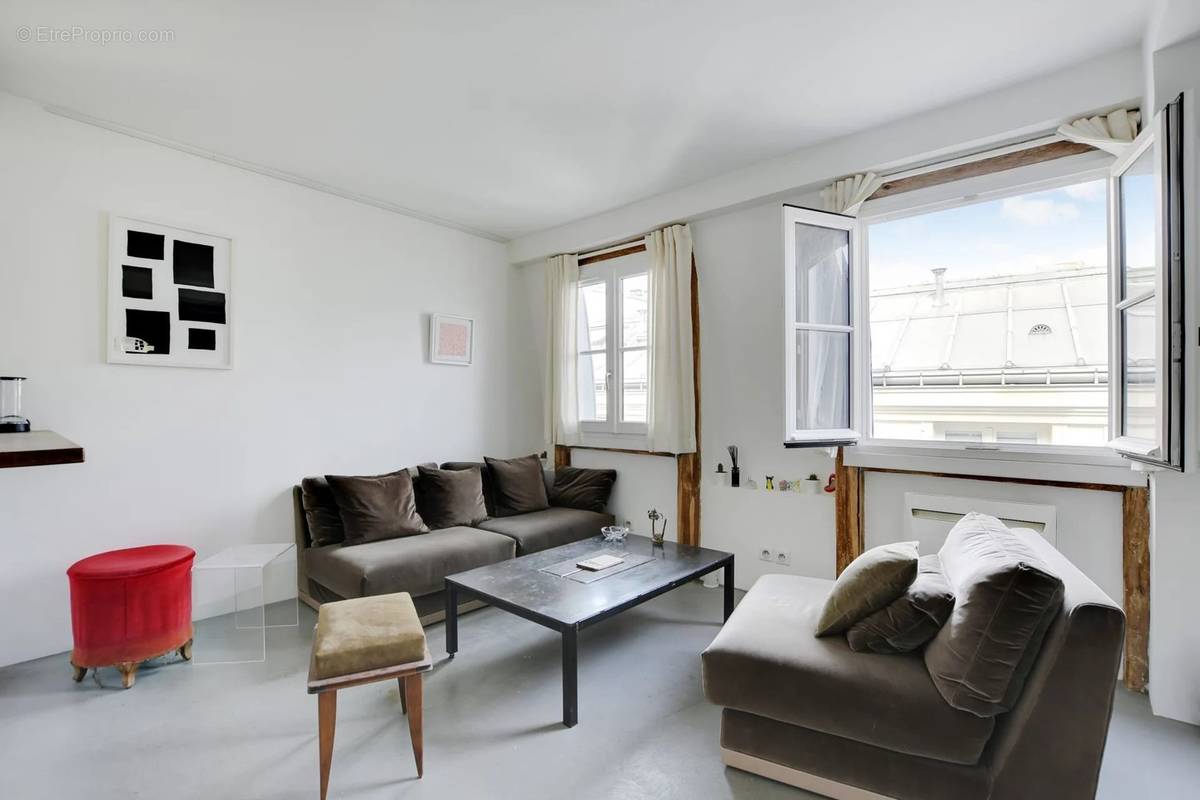 Appartement 4 pièce(s) 67 m²à vendre Paris-3e-arrondissement