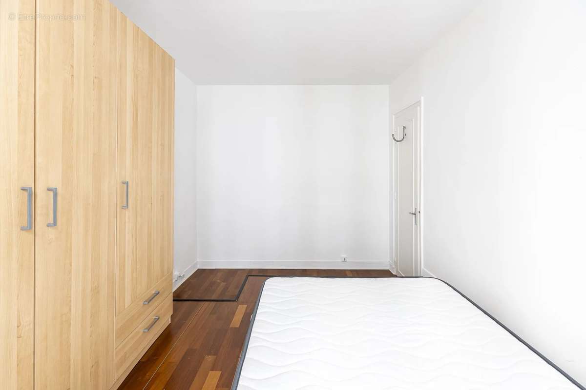 Appartement a vendre  - 2 pièce(s) - 27 m2 - Surfyn