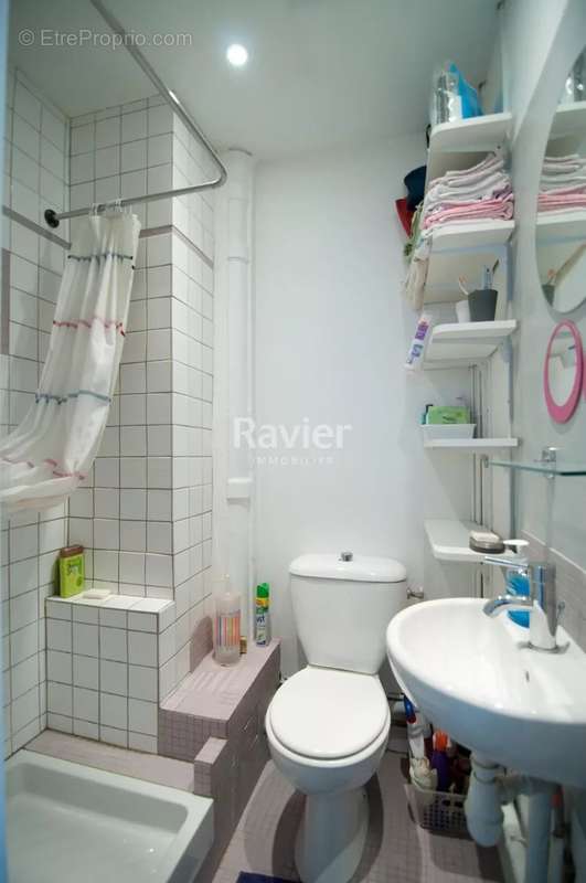 Appartement à PARIS-20E