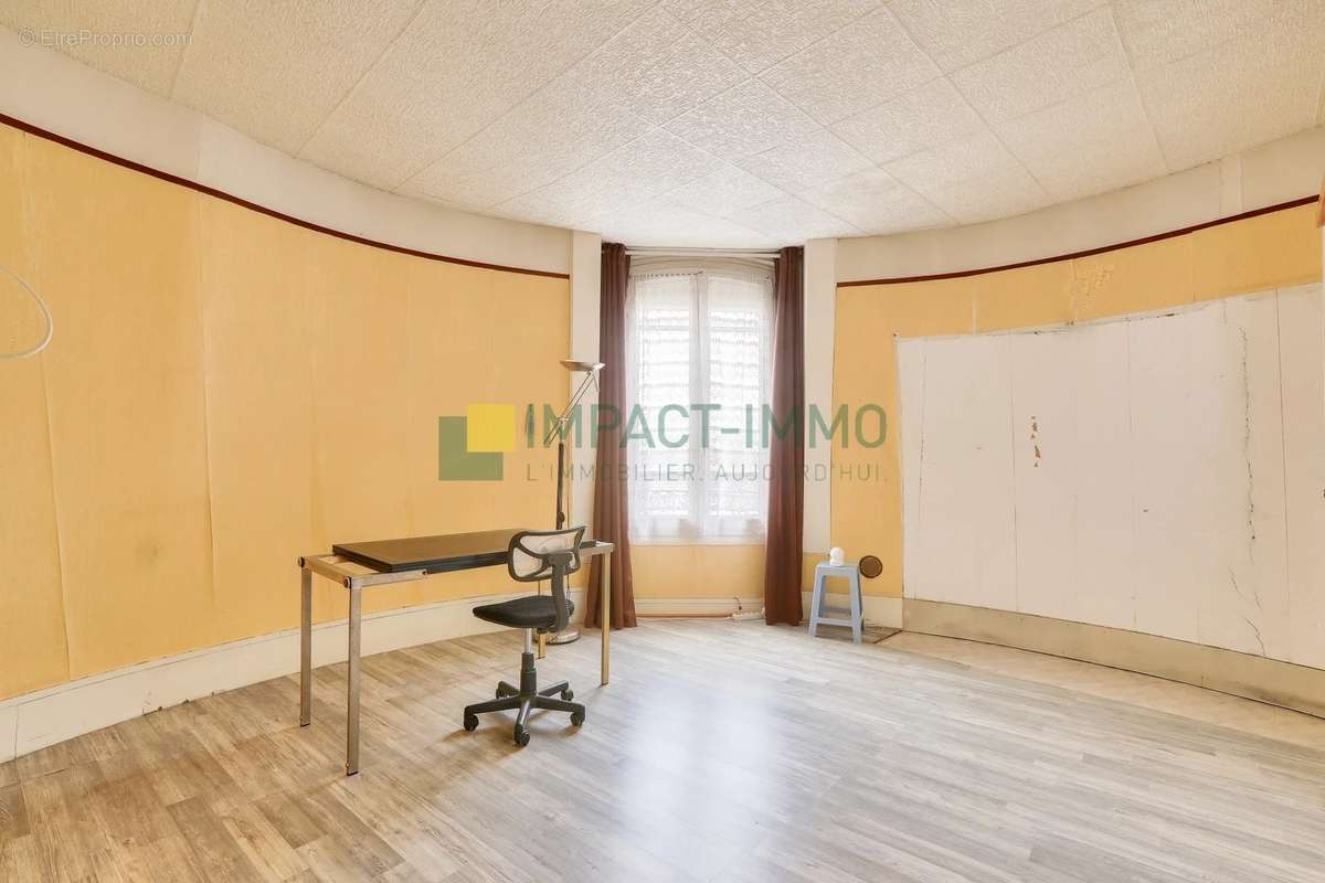 Appartement à CLICHY