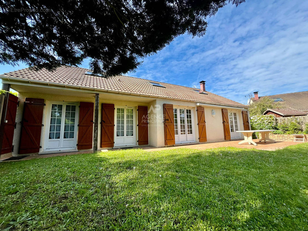 Maison à VAUREAL